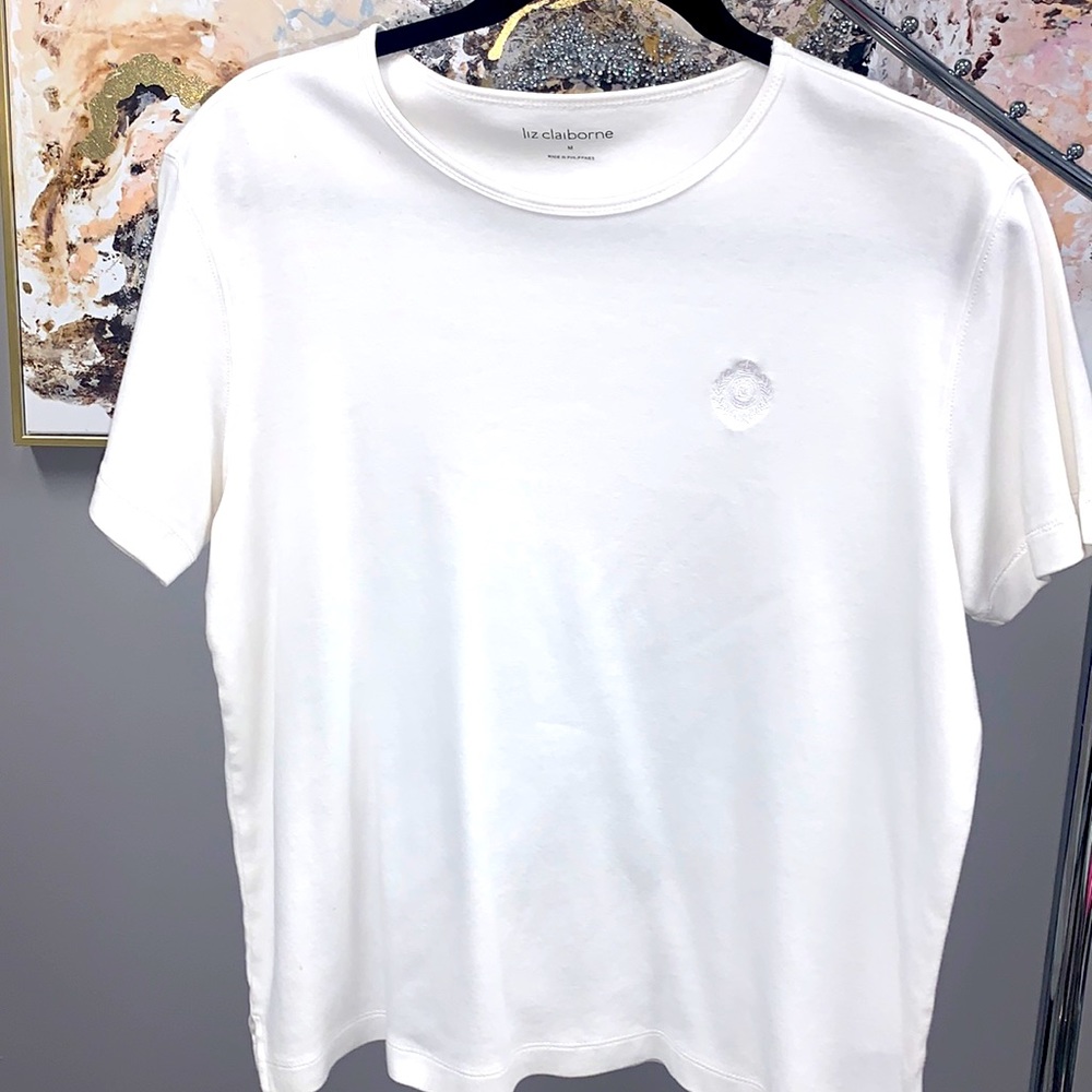 Liz Claiborne Size M casual T-shirt